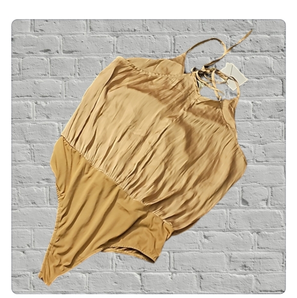 Amaryllis Stylish Bodysuit Size 1X NWT $88  I have other sizes Available! - Picture 9 of 10